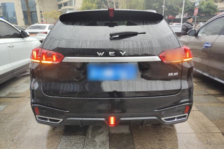 Used Wey VV5 2021 1.5T Two-Wheel Drive Color Pioneer
