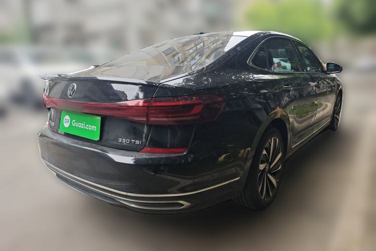 Used Volkswagen Passat 2022 330TSI Starry Luxury Edition