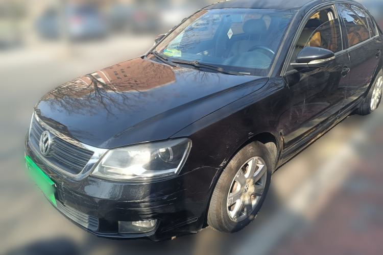 Used Volkswagen Passat 2009 2.0L MFI Automatic Luxury Edition