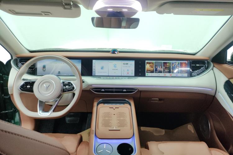 Used VOYAH FREE 2024 Ultra-Long Range Intelligent Driving Version Center Console