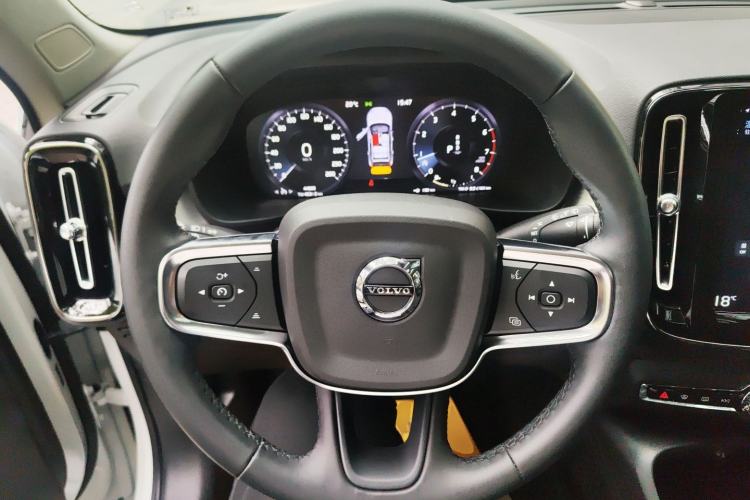 Used Volvo XC40 2022 T4 Four-Wheel Drive Smart & Stylish Edition
