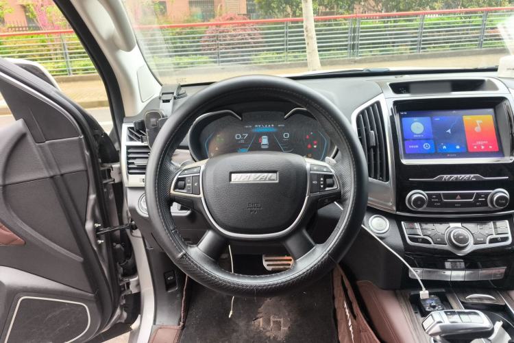 Used Haval H9 2020 2.0T Gasoline 4WD Premium Edition 5 Seats Steering Wheel
