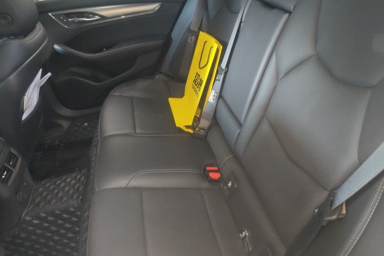 Used Cadillac CT5 2023 28T Luxury Edition (Standard Version) Left Rear Seat