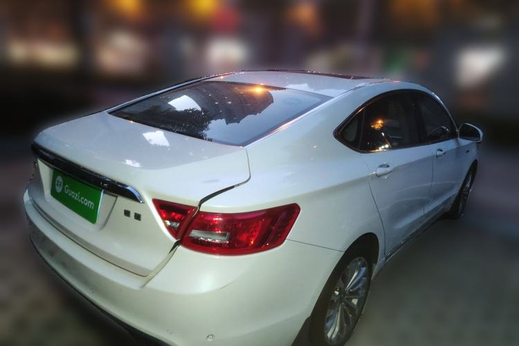 Used Geely Auto Emgrand GT 2015 1.8T Flagship Model
