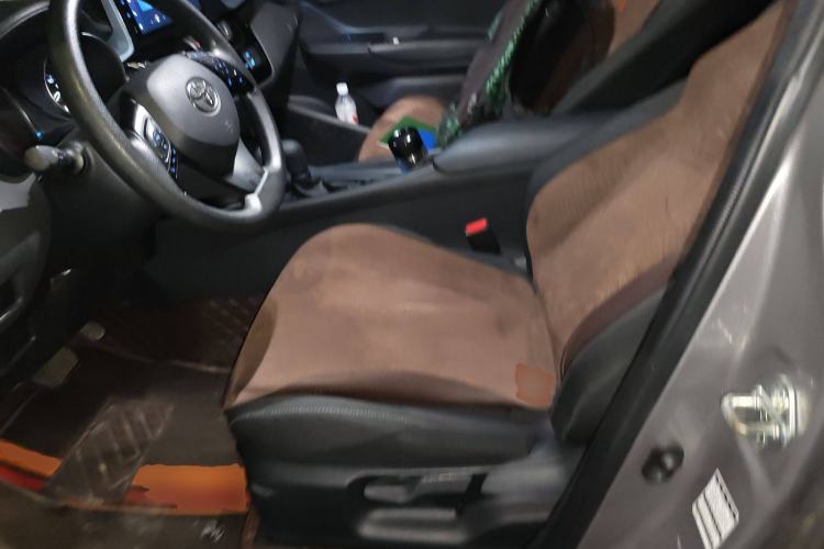 Used Toyota IZOA 2021 2.0L Enjoy Edition
