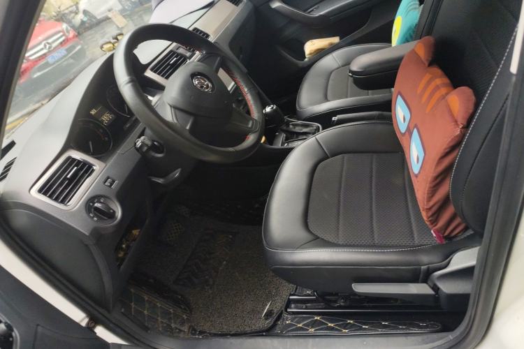 Used Skoda Rapid Spaceback 2014 1.6L Automatic Enjoyment Edition
