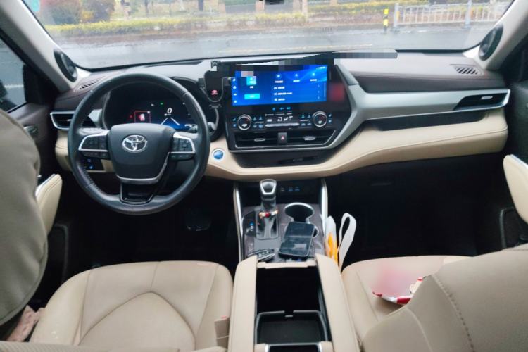 Used Toyota Highlander 2022 Dual-Engine 2.5L Four-Wheel Drive Supreme Edition 7-Seater
