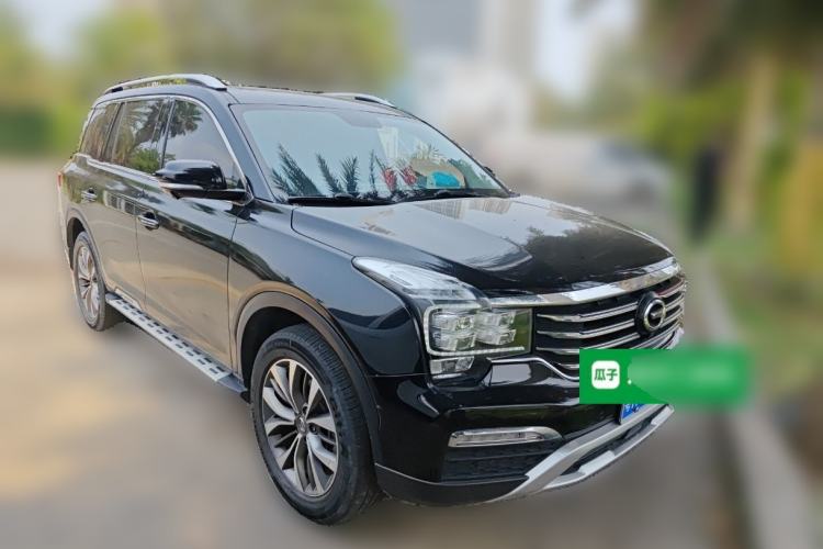 Used GAC Trumpchi GS8 2017 320T Two-Wheel Drive Luxury Smart Connectivity Version (7 Seats) Front Right 45 Deg