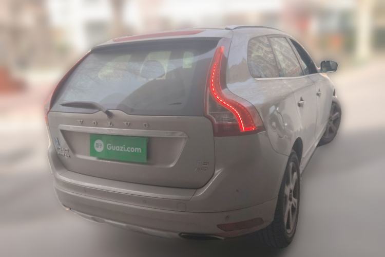 Used Volvo XC60 2015 T5 AWD Smart Drive Edition Rear Right 45 Deg