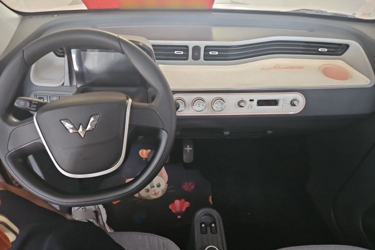 Used Wuling Hongguang MINIEV 2021 Macaron Fashion Edition Lithium-Ion Battery