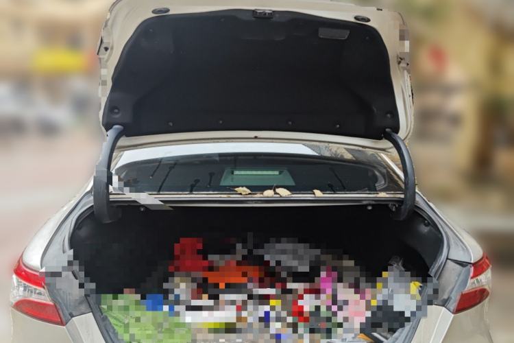 Used Toyota Camry 2018 2.5G Luxury Edition Trunk