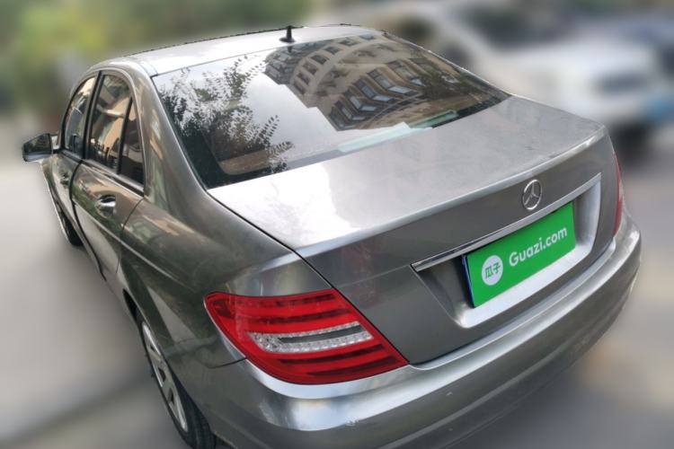 Used Mercedes-Benz C-Class 2011 C 180K Classic model
