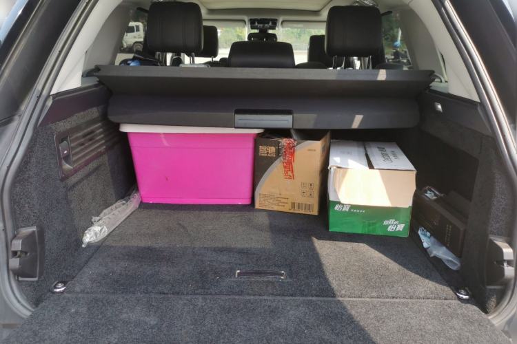 Used Land Rover Range 2015 3.0 SC V6 Vogue Trunk