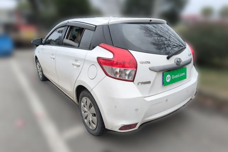 Used Toyota YARiS L Zhi Xuan 2015 1.5E Automatic Charm Edition