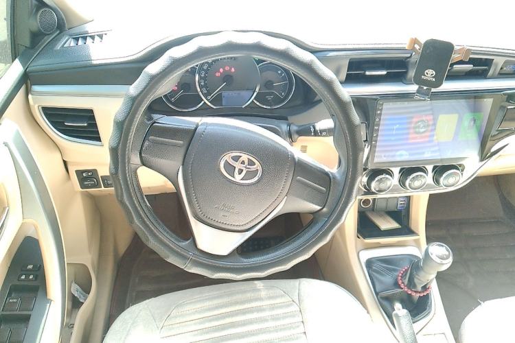 Used Toyota Corolla 2014 1.6L Manual GL Steering Wheel