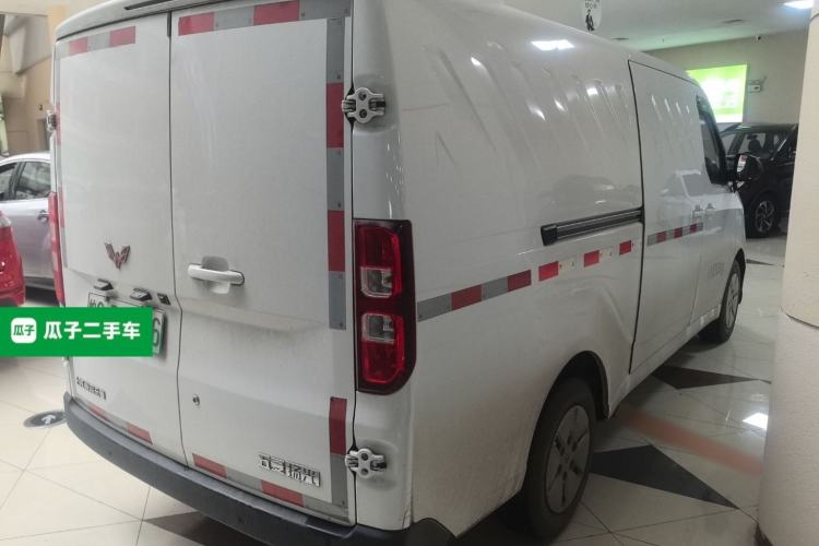 Used Wuling Yangguang 2024 300km Comfort Version with Sealed Windows 60kW
