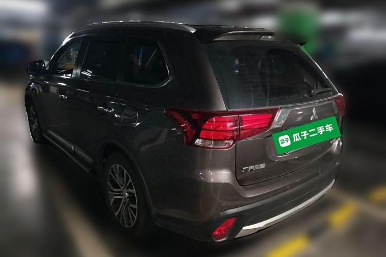 Used Mitsubishi Outlander 2016 2.4L 4x4 Elite Edition 5 Seats
