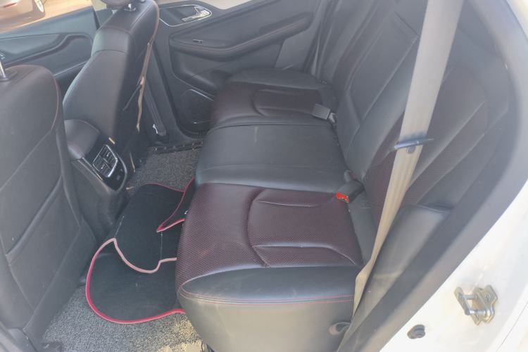 Used Baojun 560 2016 1.5T Manual Luxury Model