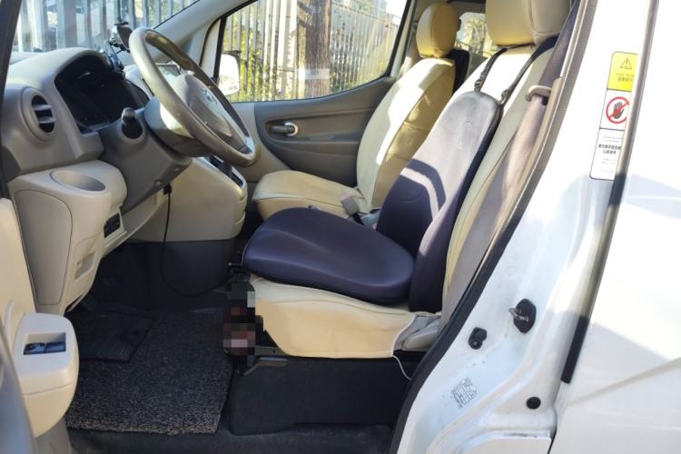 Used Nissan NV200 2014 1.6L Manual Luxury Model China V Standard
