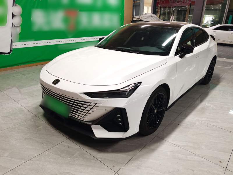 Used CHANGAN UNI-V 2022 1.5T Prestige Version — 1