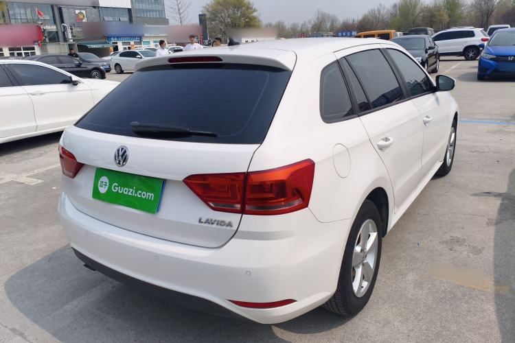 Used Volkswagen Gran Lavida 2015 1.6L Automatic Fashion Edition Rear Right 45 Deg