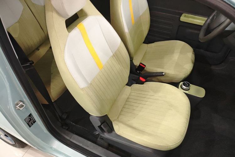 Used Geely Galaxy Panda 2023 Panda Mini 200km Endurance Bear
