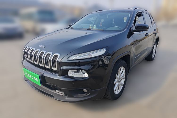 Used Jeep Cherokee 2016 2.0L Superior Edition