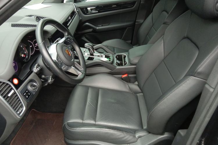 Used Porsche Cayenne E-Hybrid 2021 Cayenne E-Hybrid 2.0T Left Front Seat