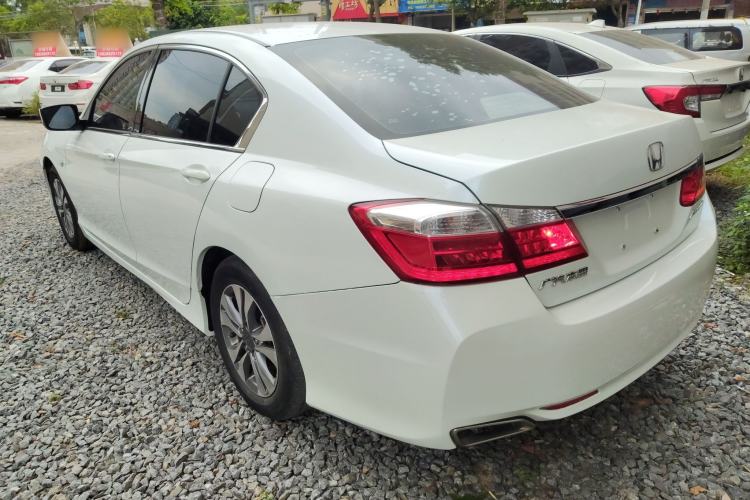 Used Honda Accord 2015 2.0L LXS Elite Edition Rear Left 45 Deg