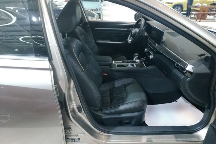 Used Nissan Teana 2022 2.0L XL-Upr Enjoyment Edition