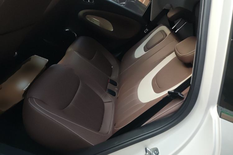 Used Wuling Bingo 2023 333 km Enjoyment Version Left Rear Seat