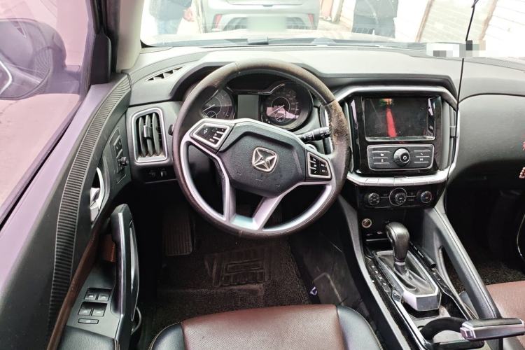 Used JMC Yusheng S350 2016 2.0T Automatic Two-Wheel Drive Gasoline Luxury Edition 5 Seats