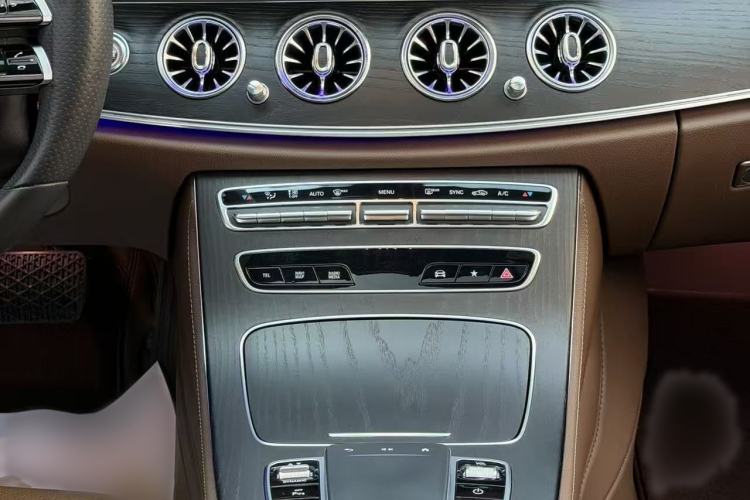 Used Mercedes-Benz E-Class 2021 E 300 L Sporty and Stylish Model
