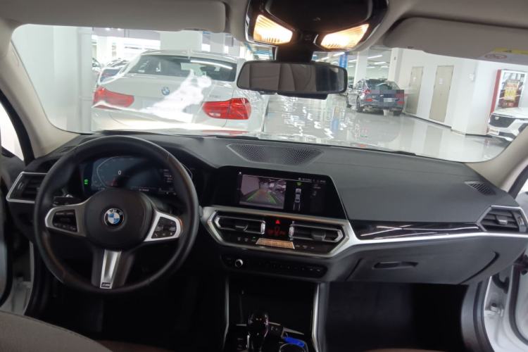 Used BMW 3 Series 2021 Facelifted 320Li M Sport Package
