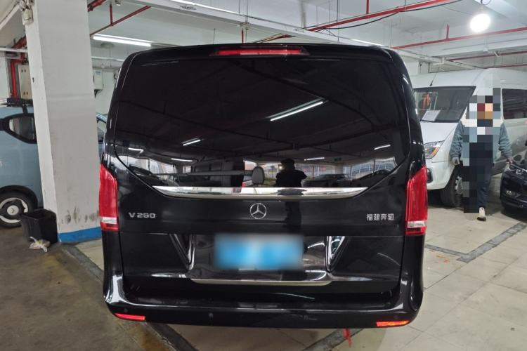 Used Mercedes-Benz V-Class 2021 V 260 Avantgarde Edition Rear