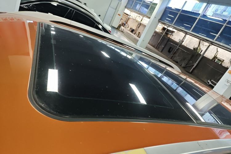 Used Soueast DX3 2016 1.5T CVT Flagship Model Roof