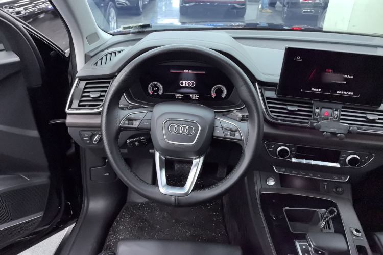 Used Audi Q5L 2022 Updated 45T Prestige Dynamic Edition Steering Wheel