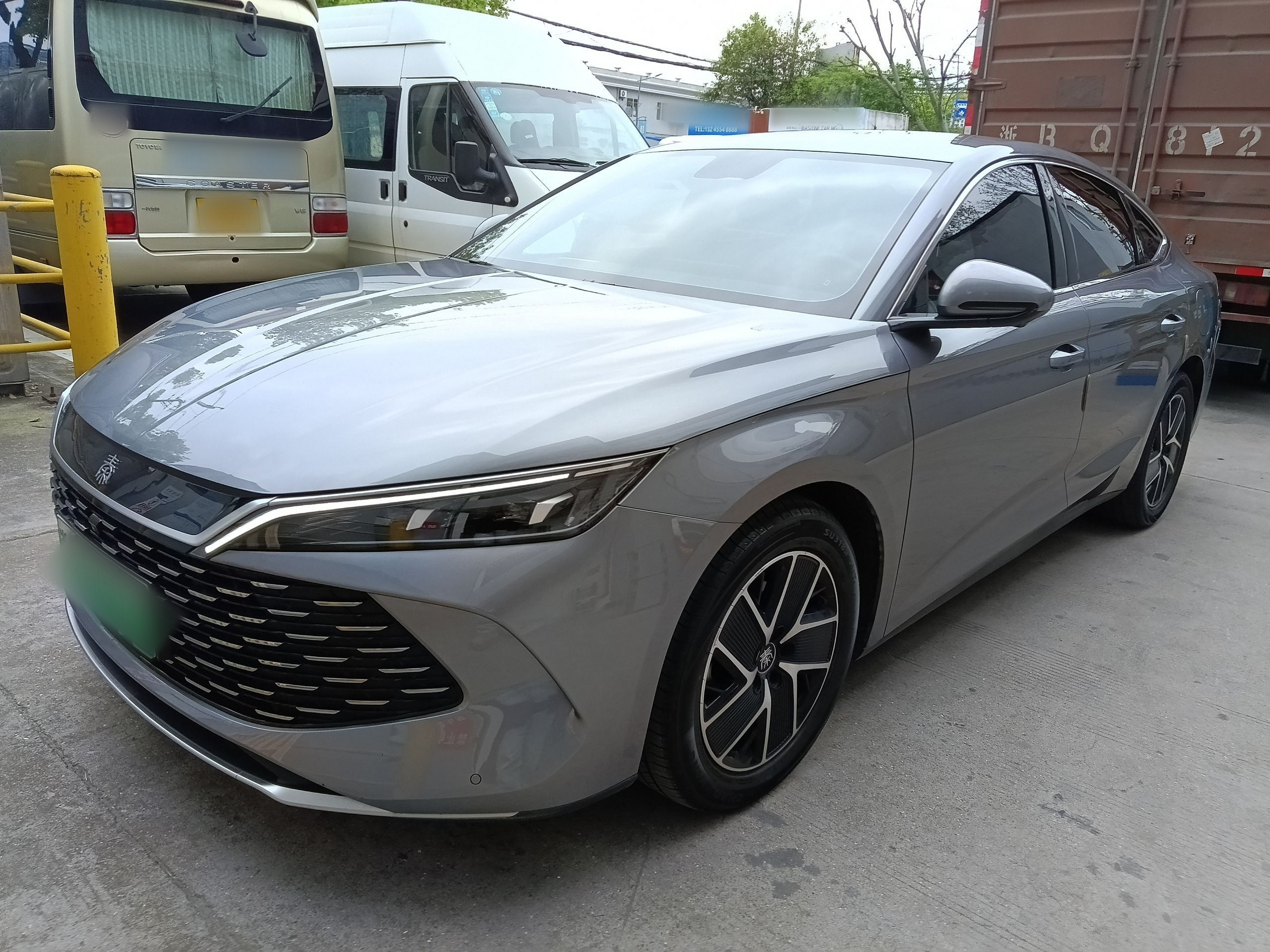 Parte inferior delantera