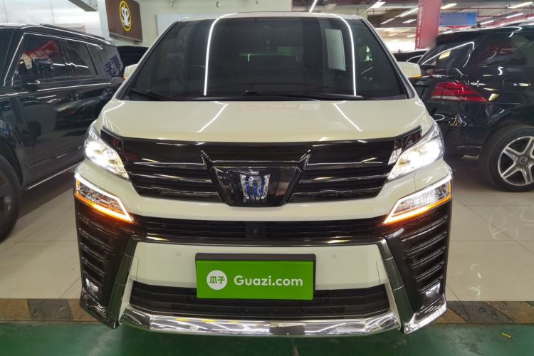 Used Toyota Vellfire 2023 Crown Dual-Engine 2.5L HV Ultimate Edition