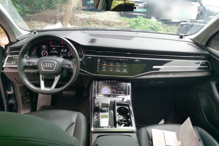 Used Audi Q7 2020 55 TFSI quattro S line sports model