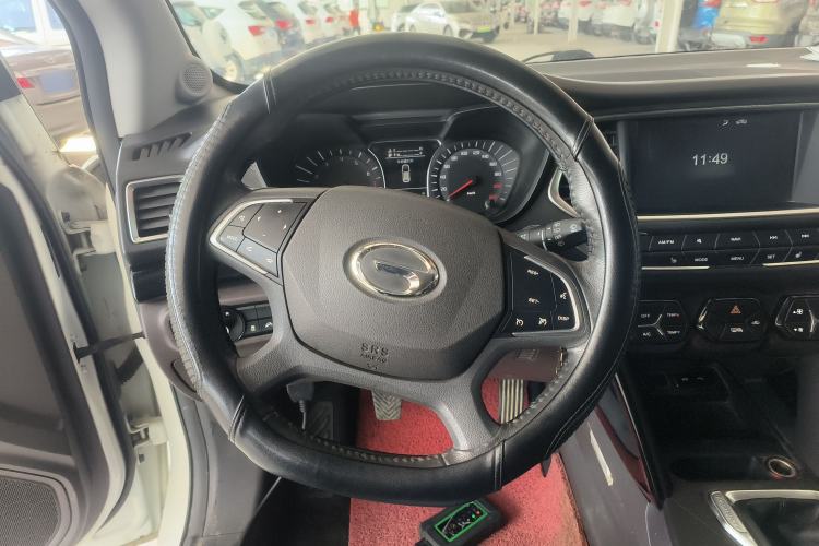 Used GAC Trumpchi GS4 2017 235T Manual Two-Wheel Drive Luxury Edition
