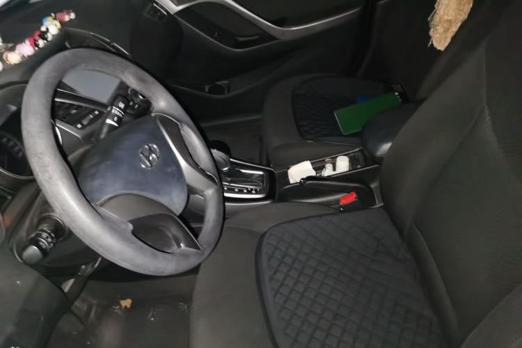 Used Hyundai Elantra (5th Generation / Langdong) 2015 1.6L Automatic Leading Model
