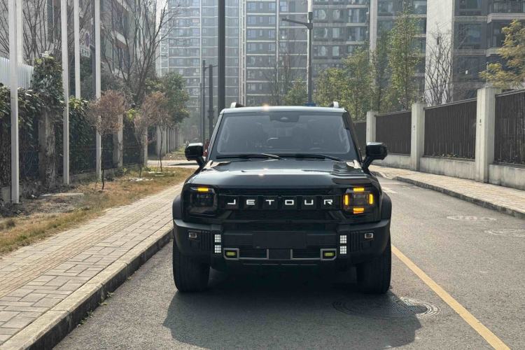 Used JETOUR Traveler 2023 2.0T All-Wheel-Drive CrossPRO