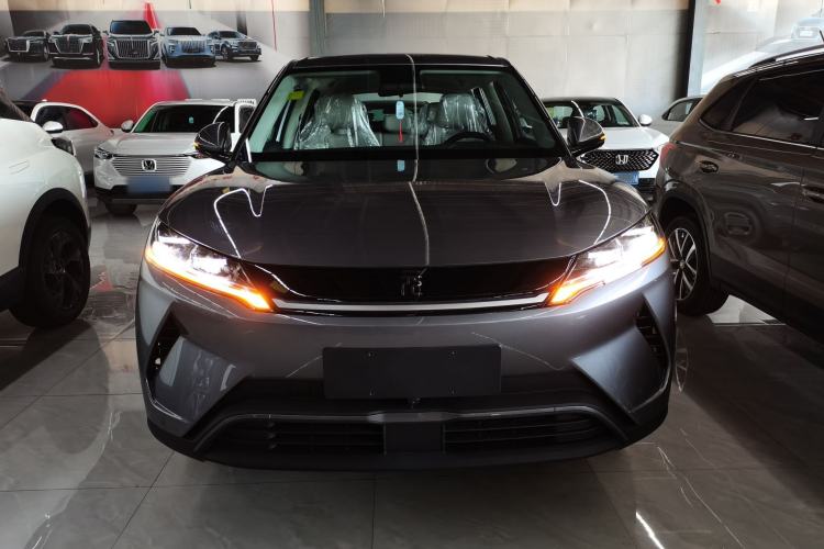 Used BYD Yuan UP 2025 Model 301KM Leading Version Front