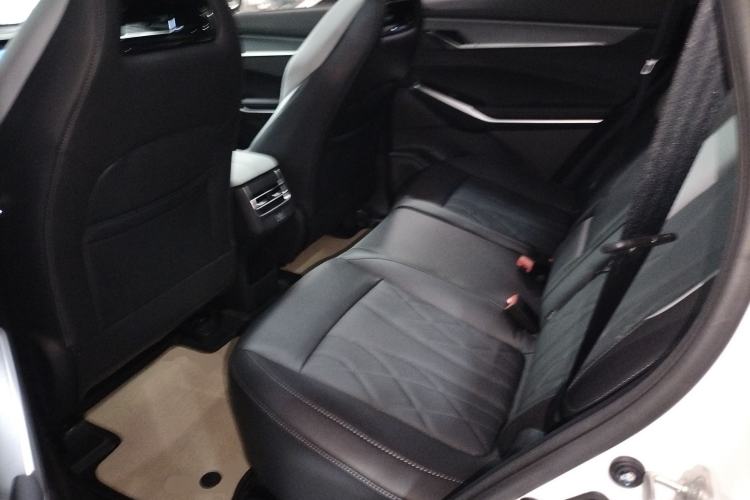 Used CHANGAN CS75 PLUS 2024 3rd Generation Champion Edition 1.5T Intelligent Drive Dynamic Model Left Rear Seat