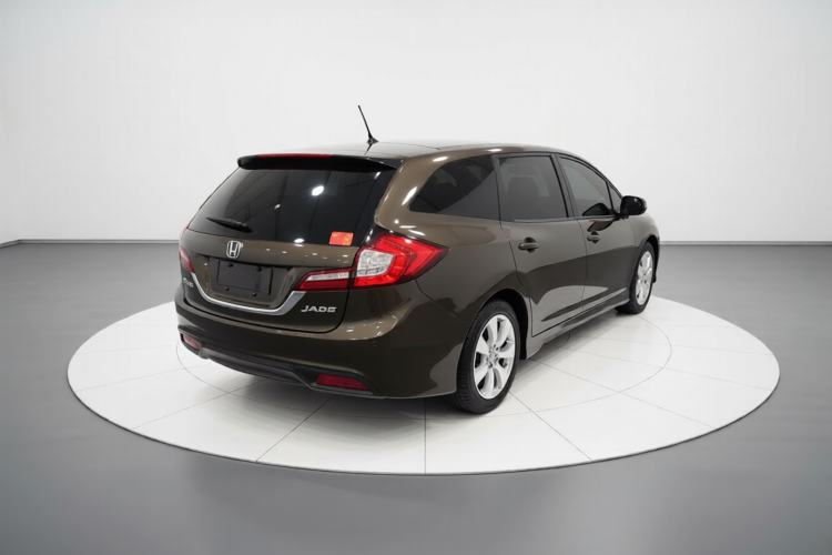 Used Honda Jade 2014 1.8L Automatic Comfort Elite Version 5 Seats