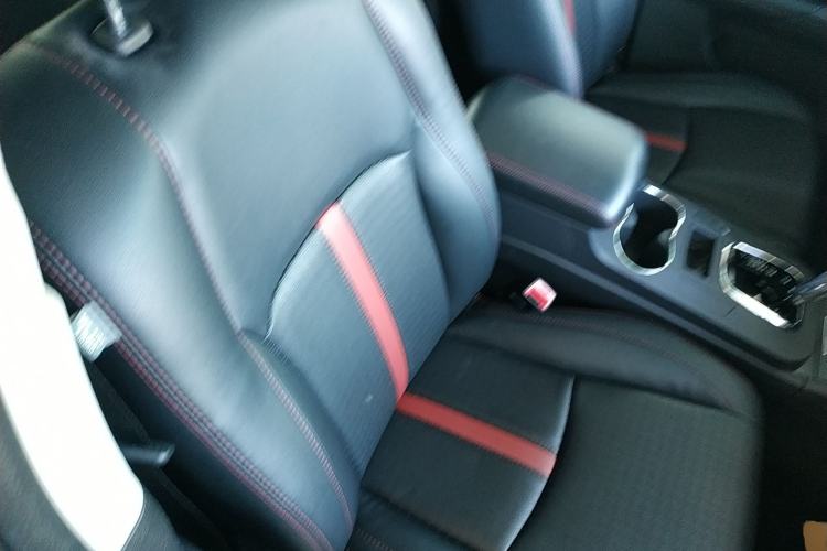 Used BYD S7 2015 2.0T Automatic Prestige Model