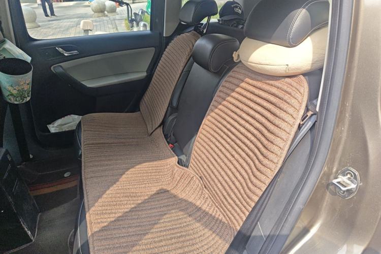 Used Skoda Yeti 2016 1.4TSI DSG Advanced Edition Left Rear Seat