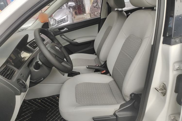 Used Skoda Rapid 2016 1.6L Automatic Chuanxing Edition
