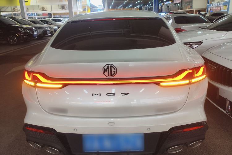 Used MG 7 2023 1.5T DCT Luxurious Supreme Edition